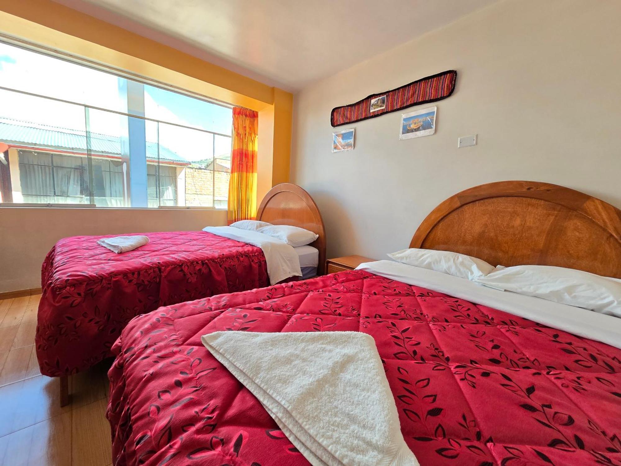 Hostal Acuarius Puno Eksteriør billede